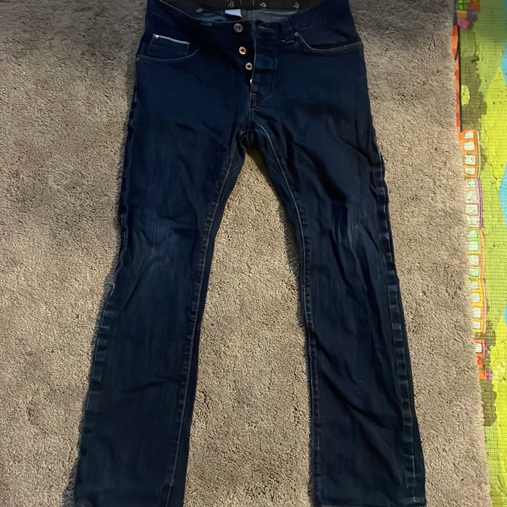 Straight Jeans